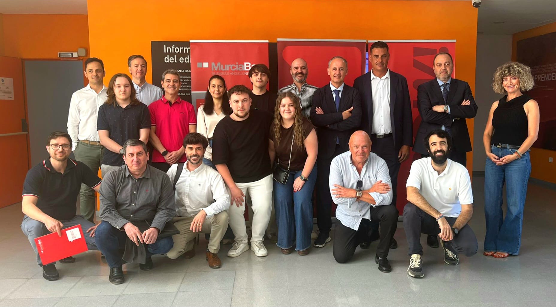 Prepara tu pitch: cómo comunicar tu proyecto de forma eficaz ante inversores